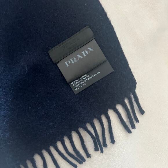 PRADA Mens Wool Cashmere Scarf Navy Blue NWOT - Picture 4 of 10